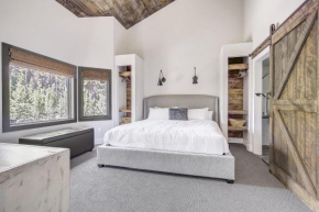 KIM530 - Best Location and Great Style! Your Ideal Retreat!